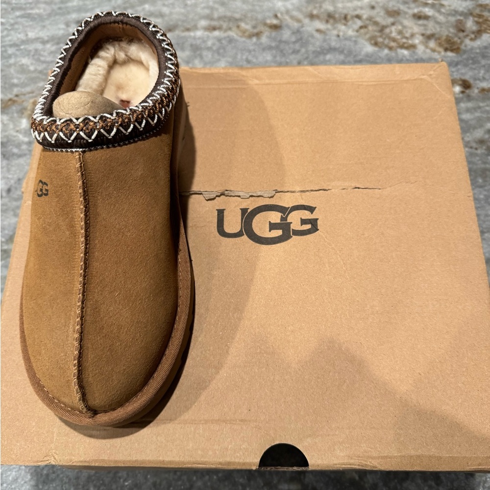 UGG Tasman Tan slippers